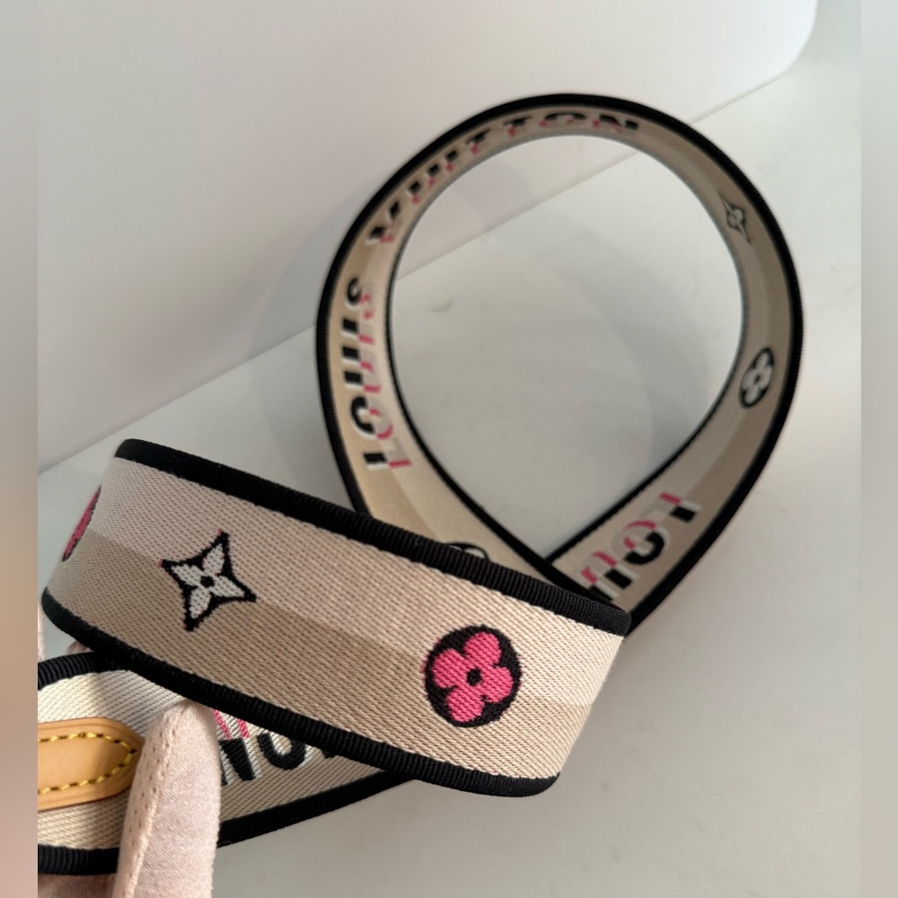 Louis Vuitton Jacquard Speedy Bandoulière 20 Shoulder Strap BLK/Pink ~ NWOT 42” - Picture 9 of 11